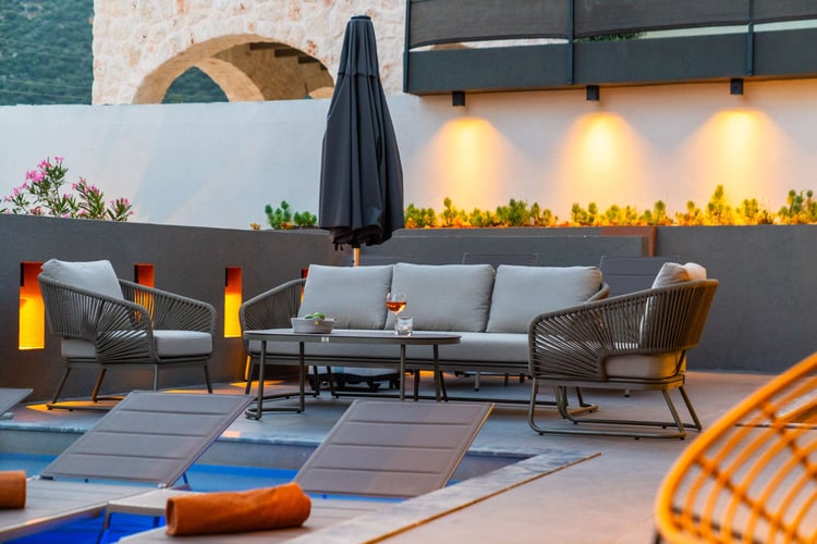 1kiralik-yazlik-tatil-villasi-villa-nova- (4).jpg