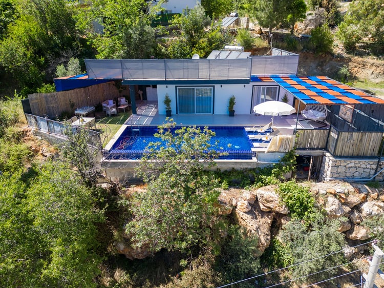 1kiralik-tatil-villasi-villa-emek- (1).jpg