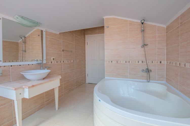 1kiralik-yazlik-tatil-villasi-villa-ahla- (29).jpg