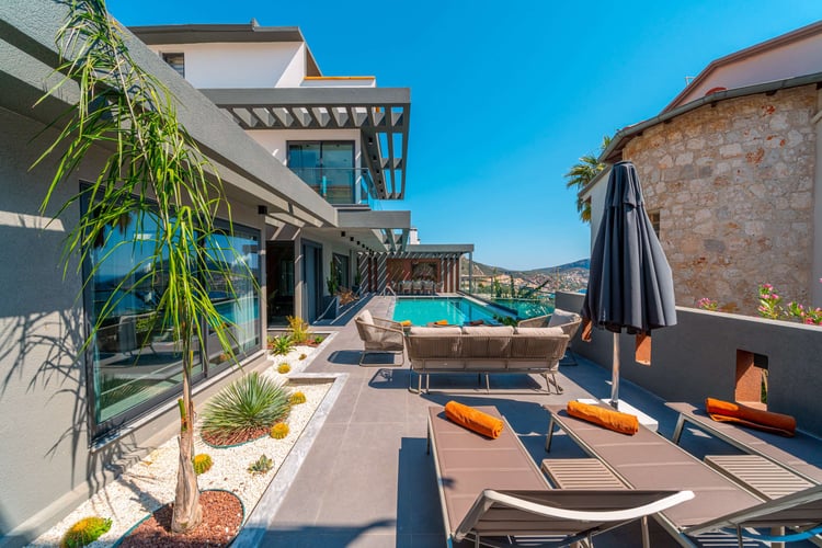 1kiralik-yazlik-tatil-villasi-villa-nova- (8).jpg