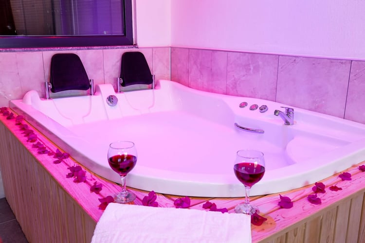 Kiralik-yazlik-villa-villa şimşek 2 (27).jpg