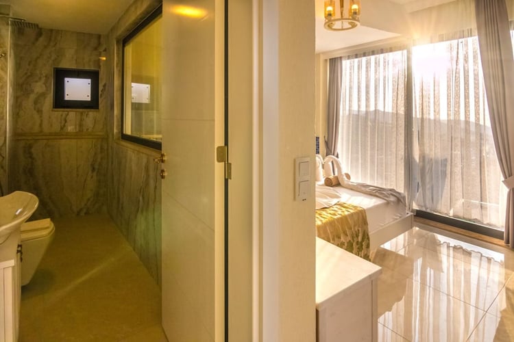 1kiralik-jakuzili-villa-deniz-manzarali-villa-villa-antik (36).jpg