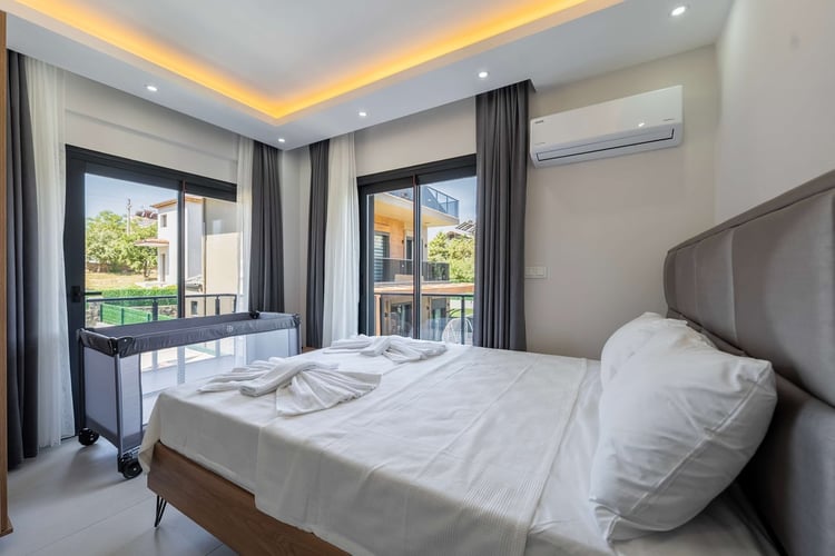 1kiralik-yazlik-villa-villa-azure-luxe (33).jpg