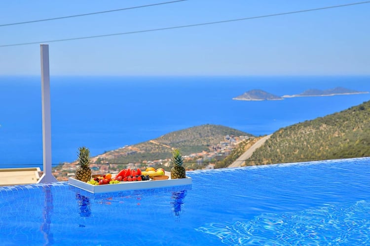 1kiralik-yazlik-villa-villa-londra (17).jpg