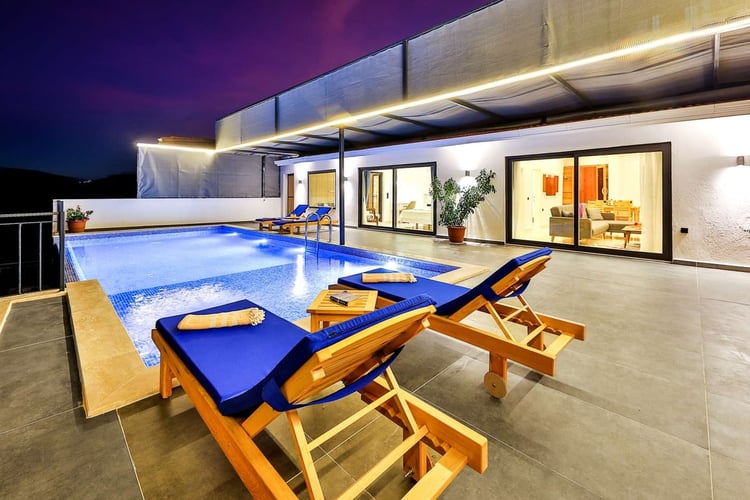 1kiralik-yazlik-villa-villa-summery (16).jpg