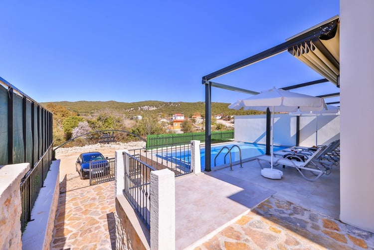 1kiralik-yazlik-villa-villa-safran (6).jpg