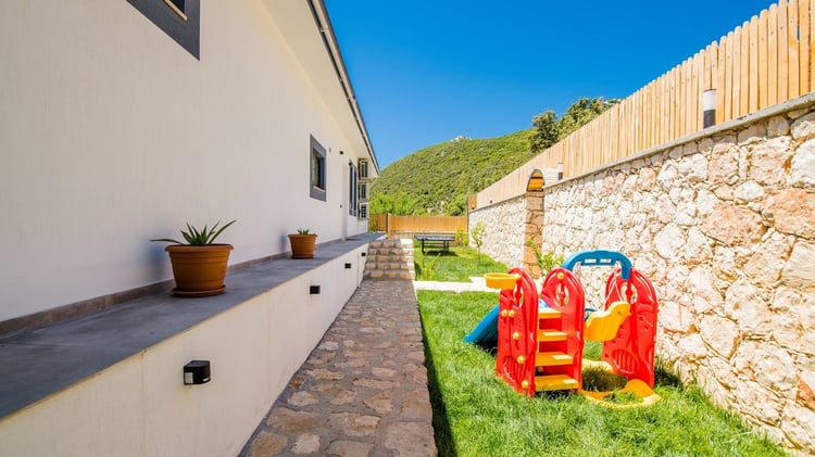 kiralik-yazlik-villa-villa-sedef (78).jpg