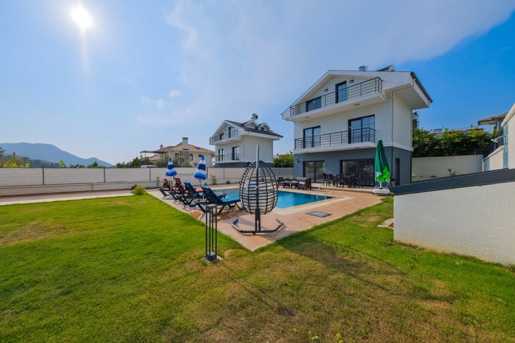 yazlik-kiralik-villa-villa-lara-2- (9).jpg