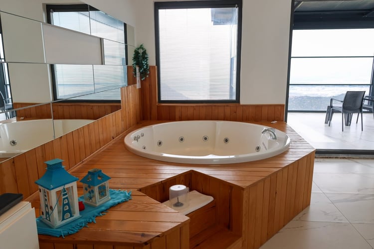 kiralik-isitmali-havuzlu-villa-villa-twin-1- (27).jpg