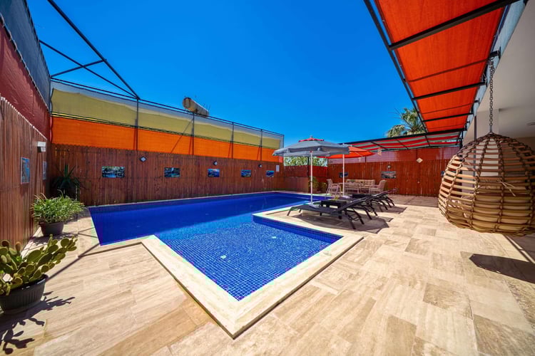 1kiralik-jakuzili-yazlik-villa-villa-nefes (11).jpg