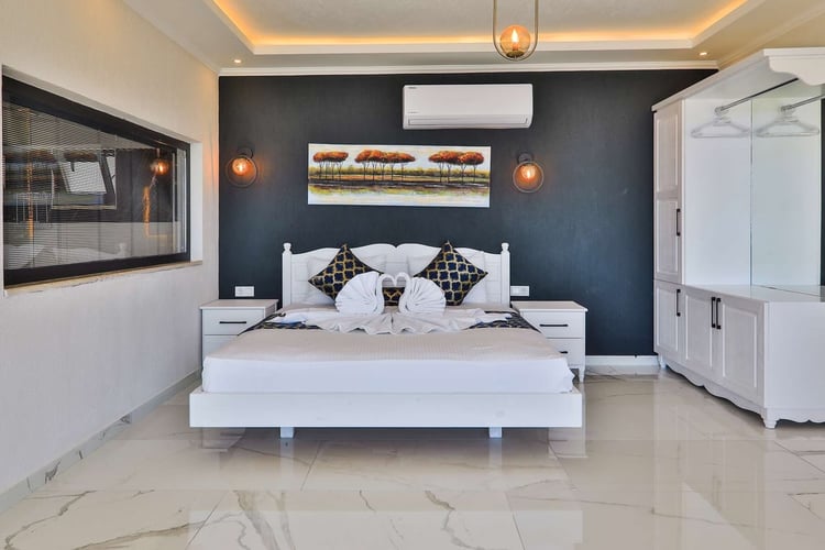 1kiralik-yazlik-villa-villa-londra (35).jpg