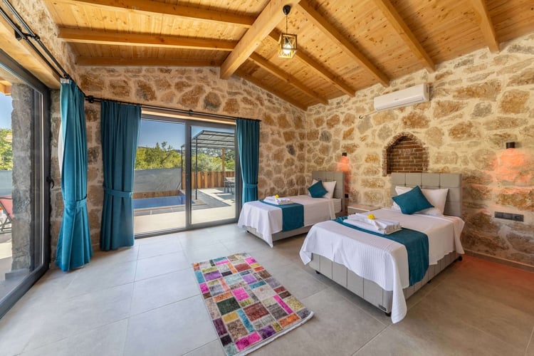 1yazlik-kiralik-villa-villa-desiderio (30).jpg