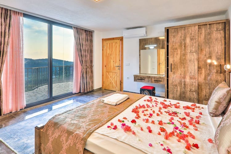 1kiralik-yazlik-villa-villa-myra- (16).jpg