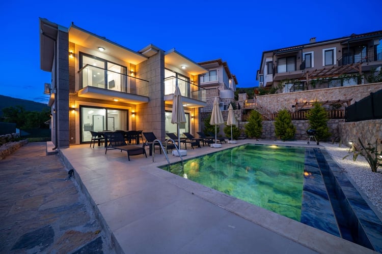 1kiralik-yazlik-villa-villa-poyraz (8).jpg