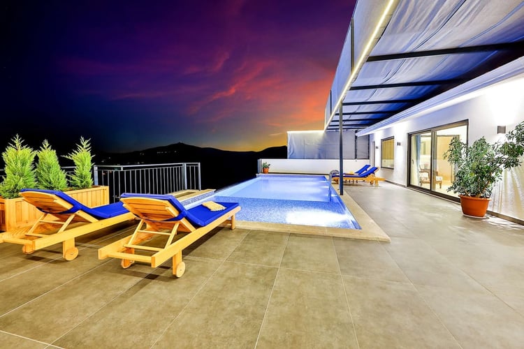 1kiralik-yazlik-villa-villa-summery (17).jpg