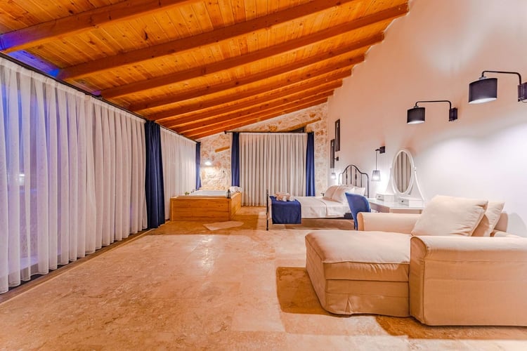 1kiralik-yazlik-villa-villa-orion (34).jpg