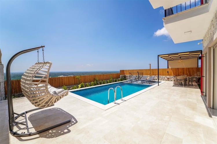 kiralik-yazlik-villa-villa-kayra-konak-1-red- (16).jpg