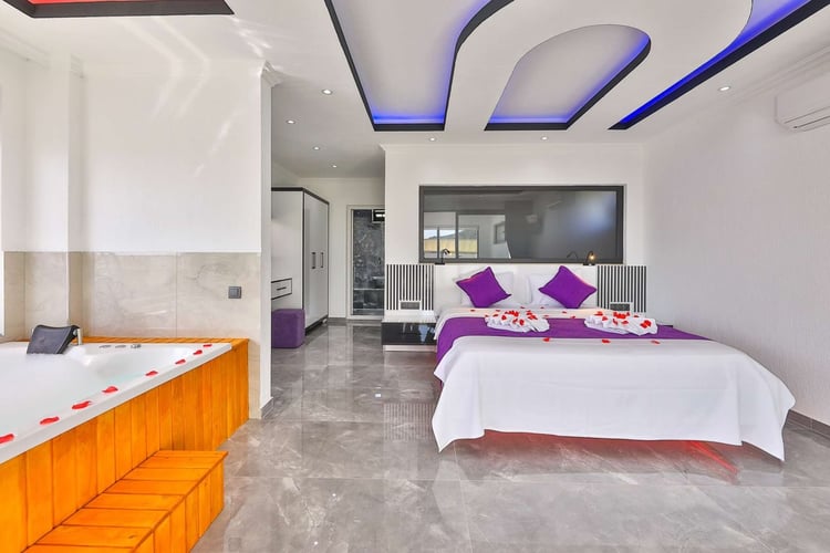 1kiralik-yazlik-villa-villa-tayyar (25).jpg