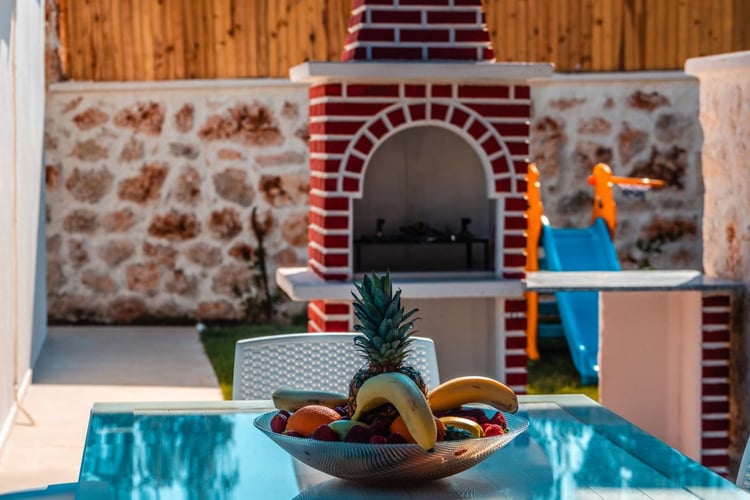 25 kiralik-yazlik-villa-villa gülfidan (27).jpg