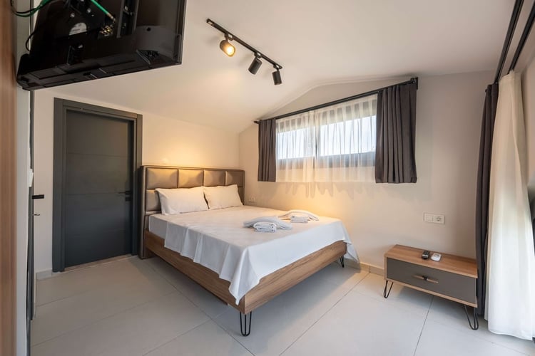 1kiralik-yazlik-tatil-villasi-villa-maison (44).jpg