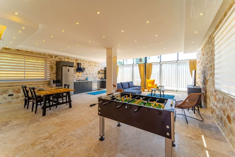 1kiralik-villa-jakuzili-kiralik-villa-villa-sirius (17).jpg