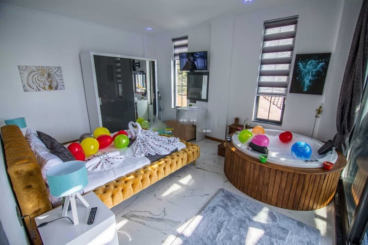 kiralik-jakuzili-villa-villa-rixsos- (8).jpeg