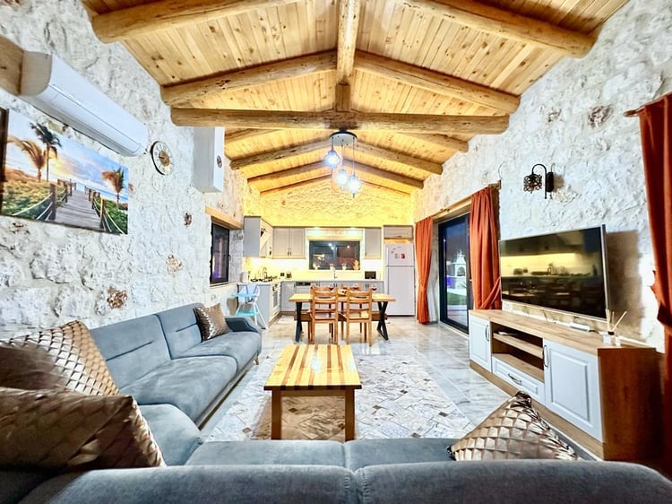 Kiralik-yazlik-villa-villa tomrul (18).jpeg