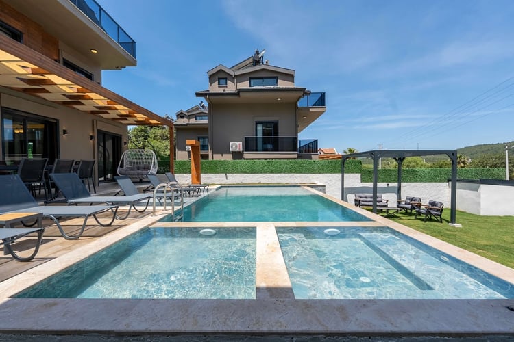 1kiralik-yazlik-tatil-villasi-villa-maison (24).jpg