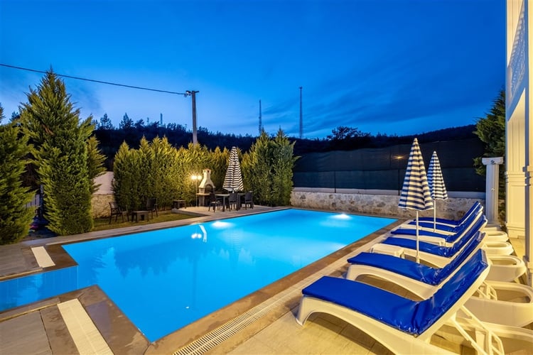 kiralik-tatil-villasi-villa-sahra- (3).jpg