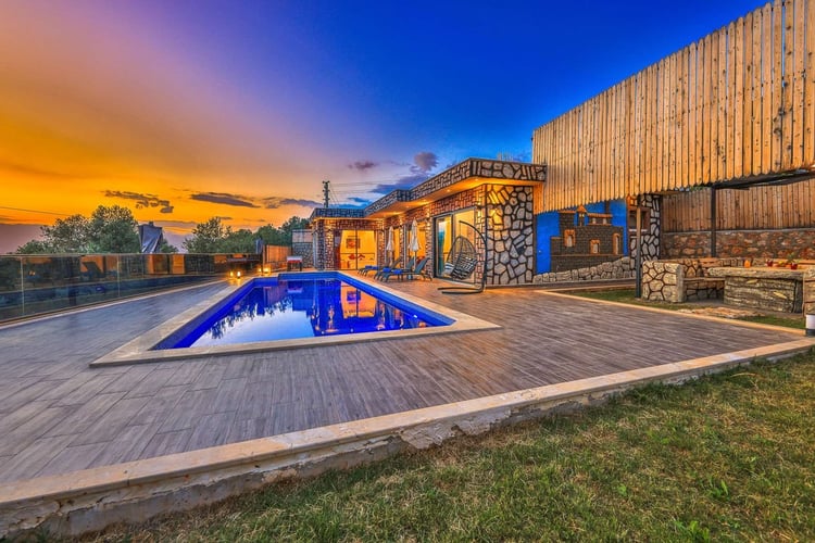 Kiralik-yazlik-villa-villa üzüm (22).jpg