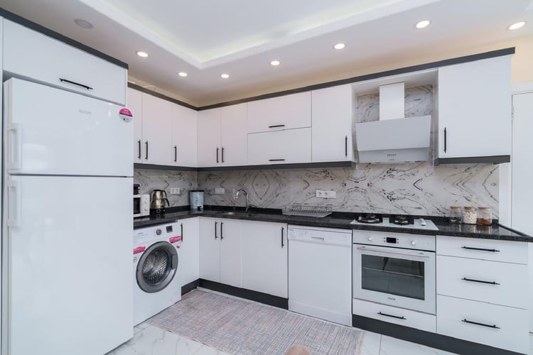 1kiralik-jakuzili-isitmali-havuzlu-villa-villa-elena- (31).jpeg