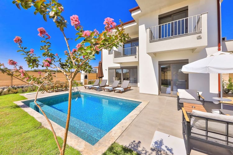 kiralik-yazlik-villa-villa heaven (27).jpg