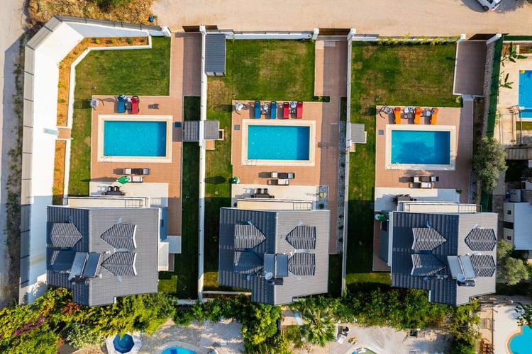 yazlik-kiralik- tatil-villa-villa-lara-3- (1).jpg