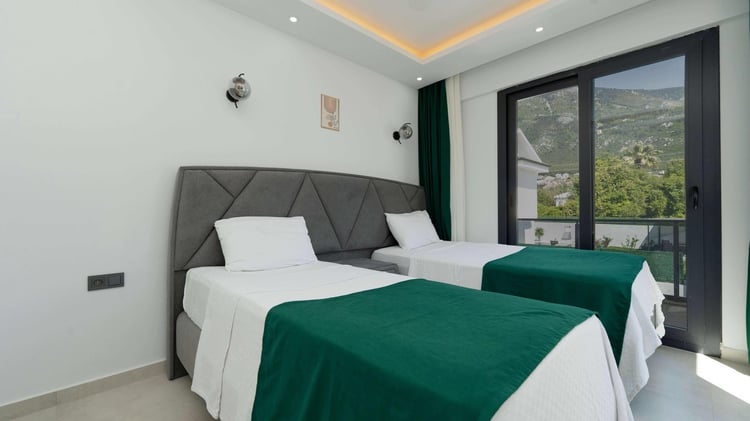 1kiralik-jakuzili-yazlik-villa-villa-pachira-2 (22).jpg