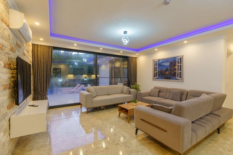 1kiralik-muhafazakar-tatil-villasi-villa-saha- (21).jpg