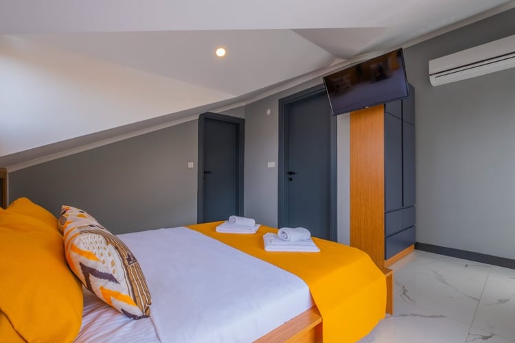 1kirazlik-yazlik-tatil-villasi-villa-su (26).jpeg