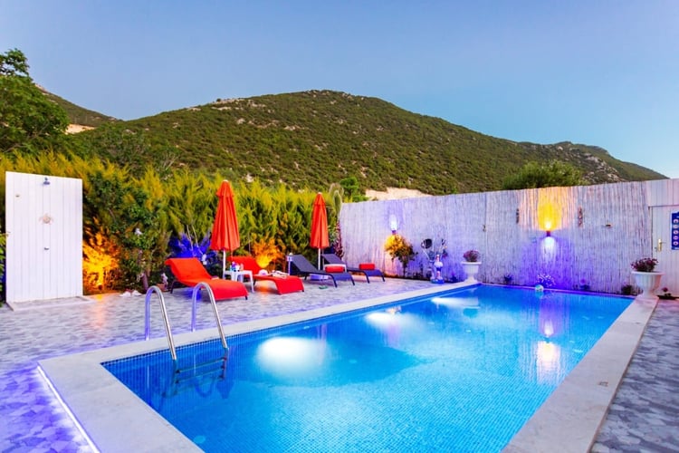 1kiralik-yazlik-villa-villa-arim- (12).jpeg