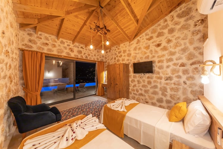 Kiralik-yazlik-villa-villa Esyada (14).jpg