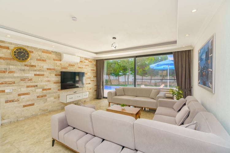 1kiralik-muhafazakar-tatil-villasi-villa-saha- (18).jpg