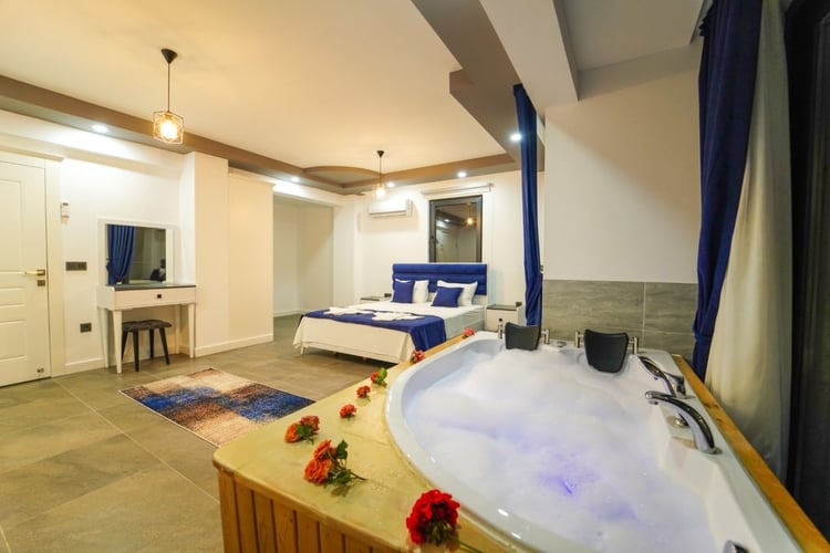 1kiralik-yazlik-villa-villa-legendary-2 (26).jpg