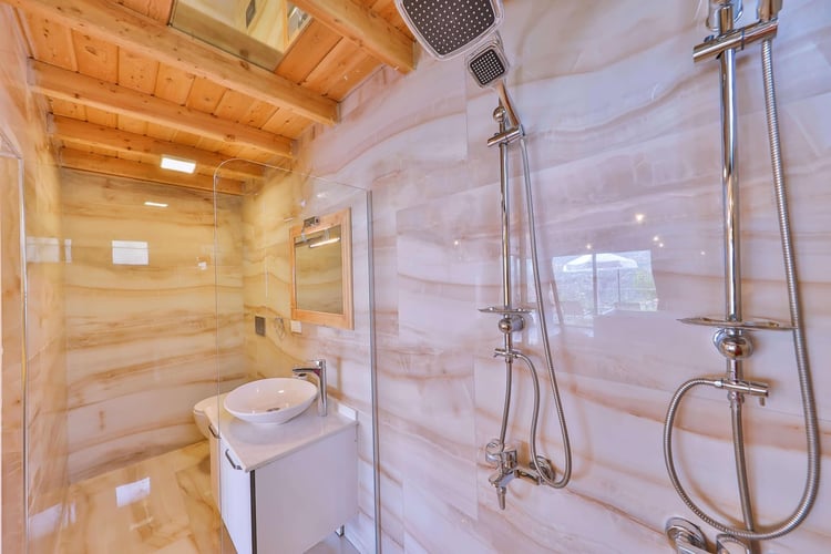 Abanoz (11)jakuzili-kiralik-villa.jpg