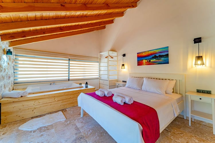 1kiralik-villa-jakuzili-kiralik-villa-villa-sirius (24).jpg