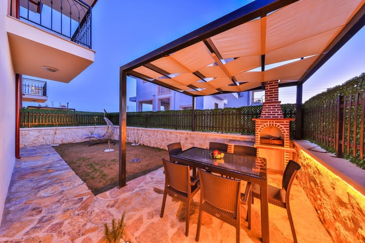 1kiralik-yazlik-villa-villa-safran (13).jpg