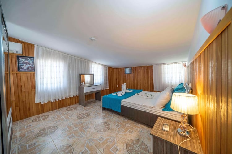 1kiralik-yazlik-villa-villa-akça  (33).jpg