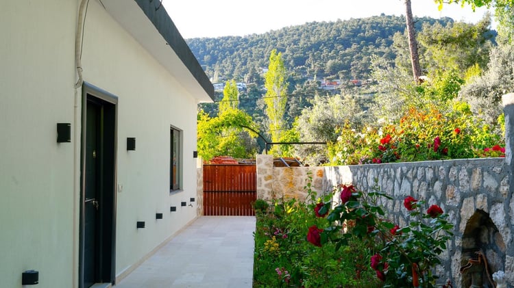 Kiralik-yazlik-villa-villa gökkuşağı (1).jpeg