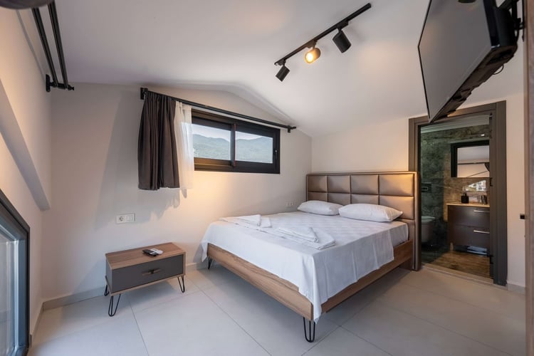 1kiralik-yazlik-villa-villa-azure-luxe (38).jpg