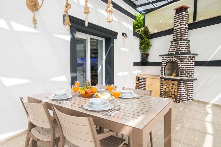 kiralik-muhafazakar-villa-villa-portakal- (15).jpg