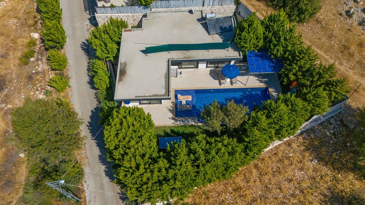 1kiralik-muhafazakar-tatil-villasi-villa-saha- (1).jpg