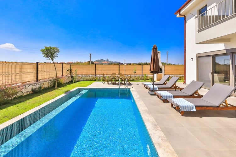 kiralik-yazlik-villa-villa heaven (28).jpg