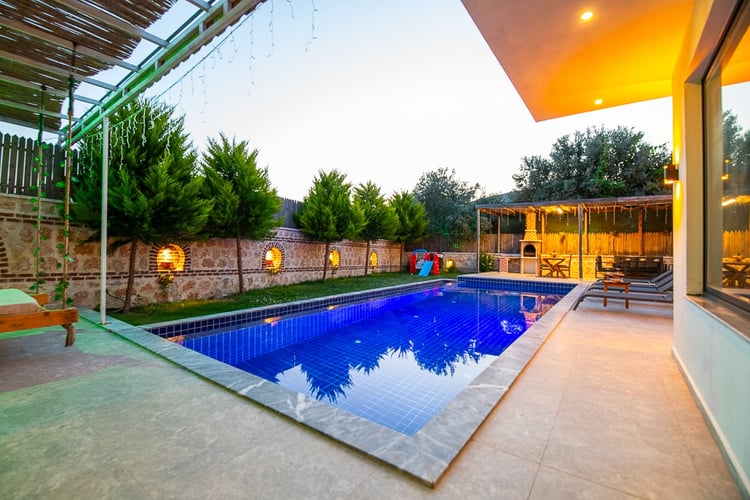 kiralik-yazlik-villa-villa cıgaday (21).jpg